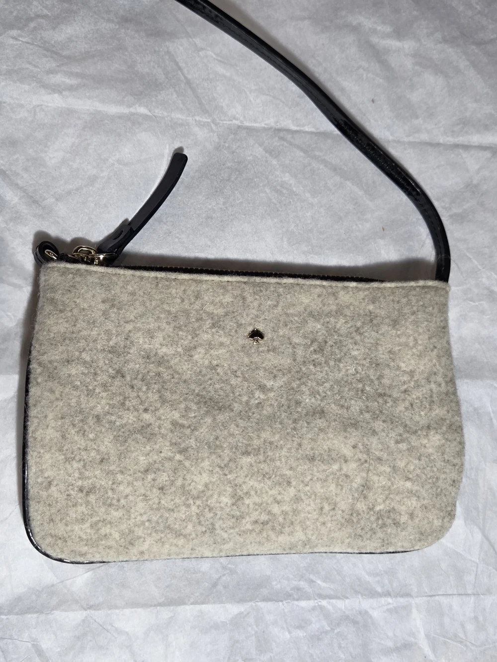 Kate Spade Frosted Felt Small Harmony Tote & Wristlet Set Oatmeal / Black NWOT